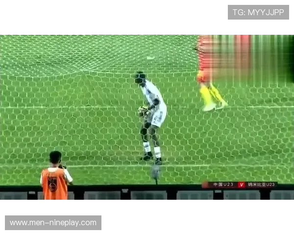 足球球星卡拆卡高光时刻揭晓精彩瞬间每一张卡背后的传奇故事